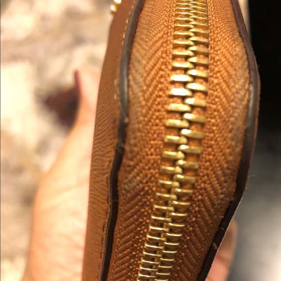 Michael kors wallet - Picture 3 of 6